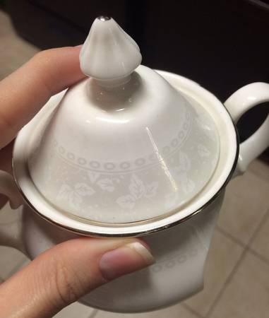 LDZ1 Sugar Bowl & Lid