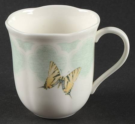 Butterfly Meadow Trellis Mug