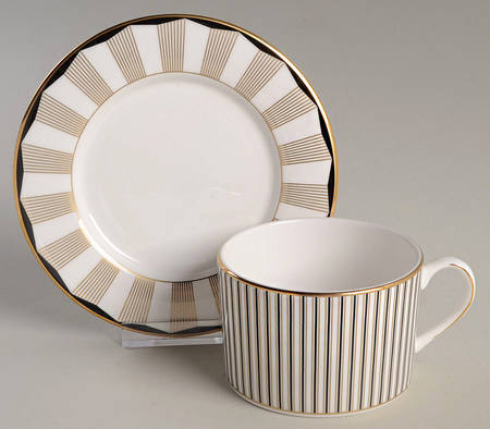 Audrey Flat Cup & Saucer Set