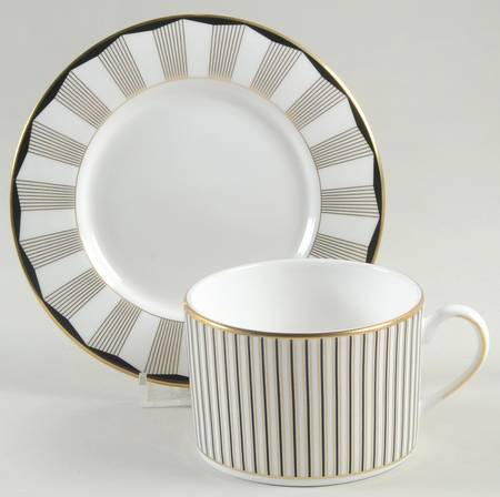 Audrey Flat Cup & Saucer Set