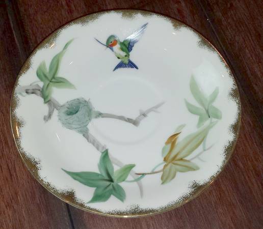 Hummingbird by Lefton