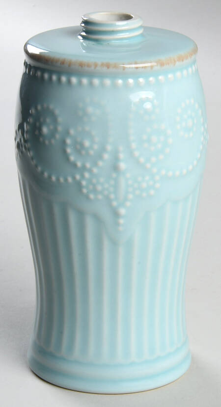 French Perle Groove Ice Blue Lotion Dispenser No Pump