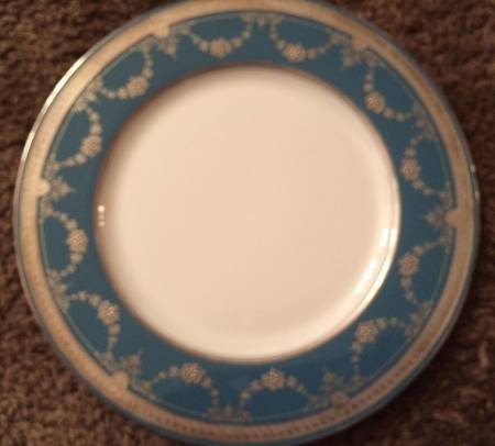 B10X9 Goeblin Blue by Lenox