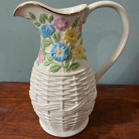 Daisy Blossom Pitcher