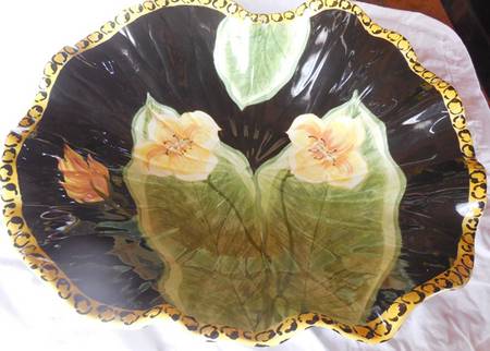 LGA139 15" Scalloped Bowl
