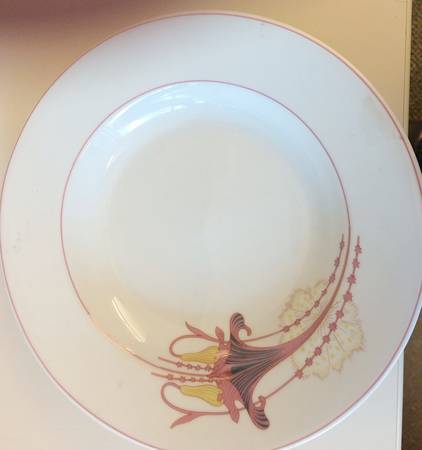 LIM352 by Limoges-French