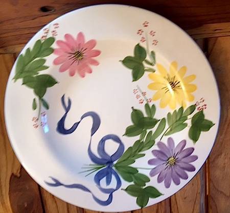 Melrose (Blue Ribbon) Dinner Plate