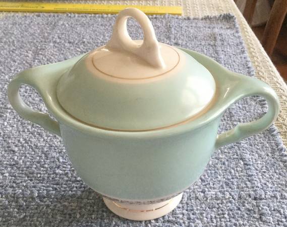 Diploma Araby Blue Sugar Bowl & Lid