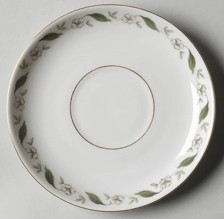 LEC8 (Gold Verge) Saucer