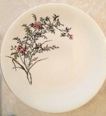 LIM689 by Limoges-French
