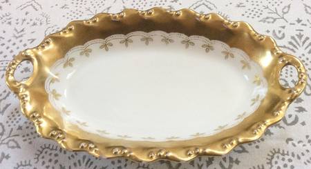 LAT141 7" Oval Vegetable Bowl