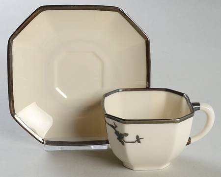 L455 Flat Cup & Saucer Set