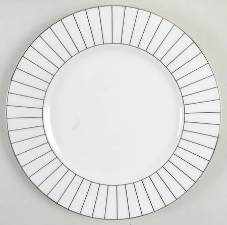Platinum Onyx Accent Luncheon Plate