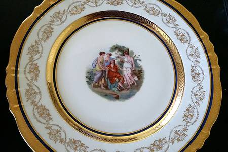 LP 42 Dinner Plate