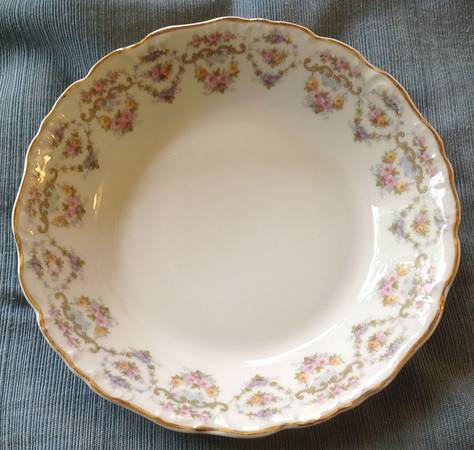 Marie Antoinette Coupe Soup Bowl