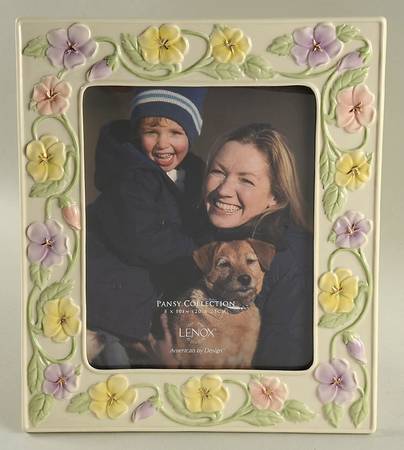 Pansy Frame-Holds 8" X 10"