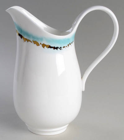 Radiance 76 Oz Pitcher