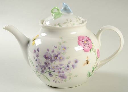 Butterfly Meadow Lavender Teapot & Lid