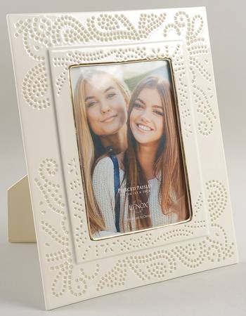 Pierced Paisley Frame-Holds 5" X 7"