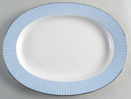 Laurel Street Blue 16" Oval Serving Platter