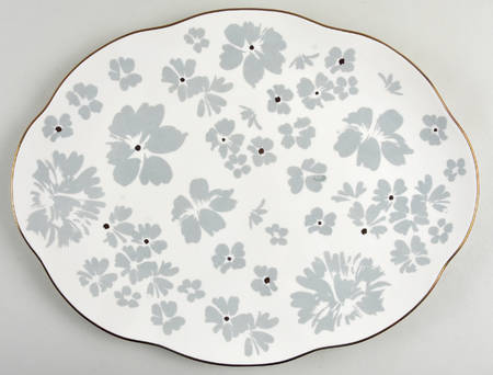 Scattered Petals 16" Oval Serving Platter