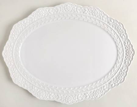 Chelse Muse Reactive White 16" Oval Serving Platter