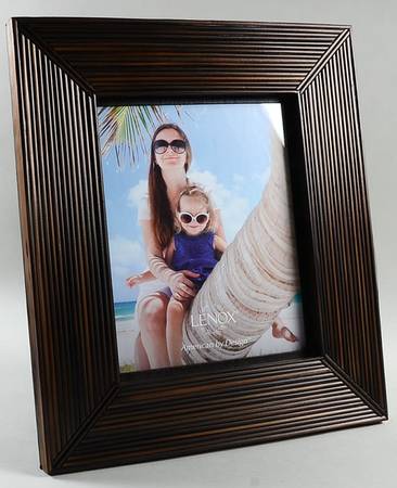 Tostado Frame-Holds 8" X 10"