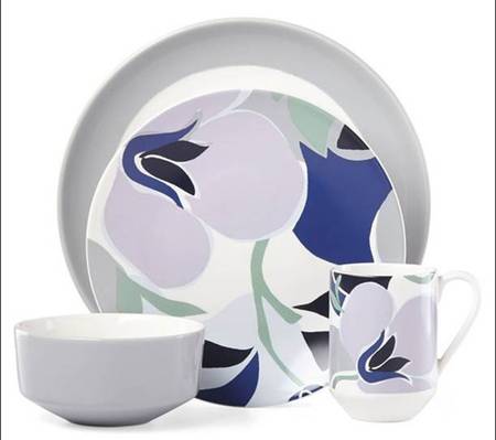Nolita Blue Floral Accent Luncheon Plate