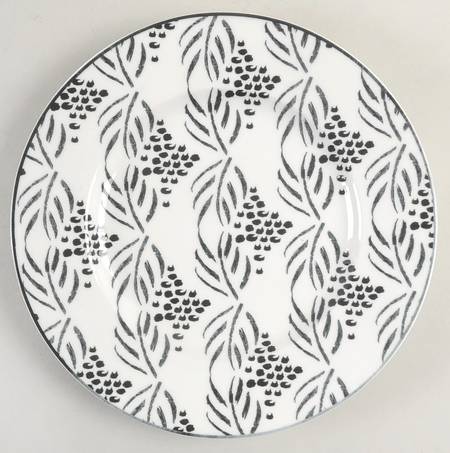 Pointe Berry Brunia Berry Salad Plate