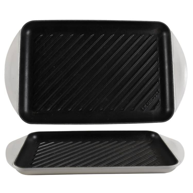 Matte White Cast Iron Rectangular Skinny Grill Pan