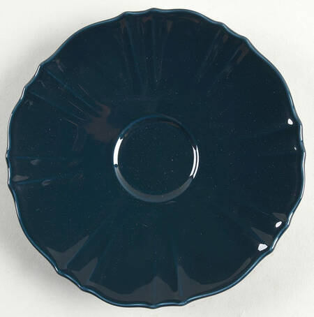 Sprig and Vine Saucer for Flat Cup