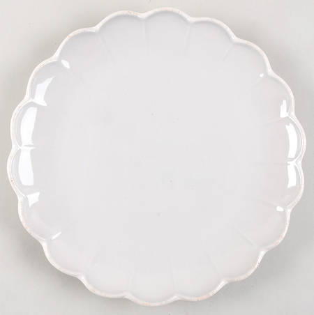 French Perle Scallop Accent Luncheon Plate