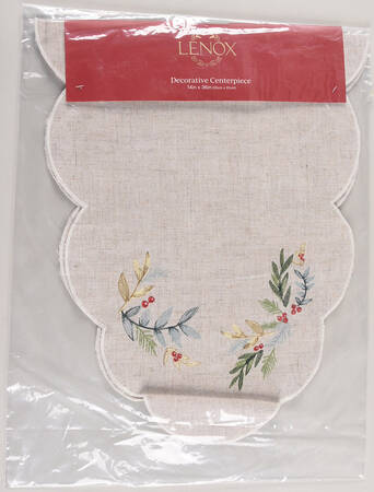 French Perle Berry 14" X 31" Centerpiece Cloth Runner