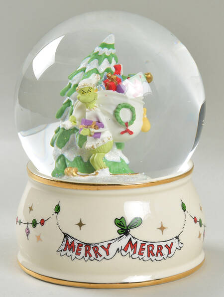 Merry Grinchmas Snow Globe