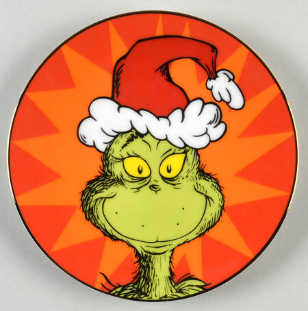Merry Grinchmas Tidbit Plate