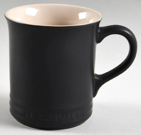 Licorice by Le Creuset
