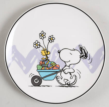 Snoopy Easter Salad/Dessert Plate