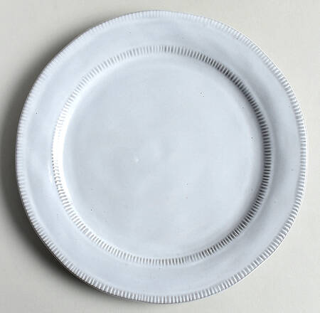 Valencia Gray Salad Plate