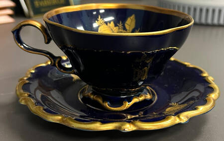 185-77-4 Footed Cup & Saucer Set