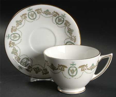 Adam Oversized Cup & Saucer Set
