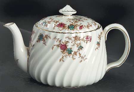 Ancestral (GLOBE BACKSTAMP) Small Teapot & Lid