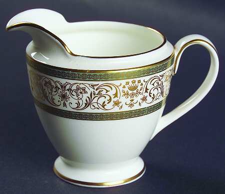 Aragon Mini Creamer
