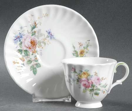 Arcadia Footed Demitasse Cup & Saucer Set