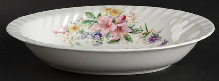 Arcadia 11" Oval Vegetable Bowl