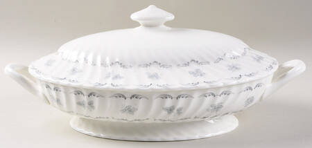 Ariel Oval Covered Vegetable