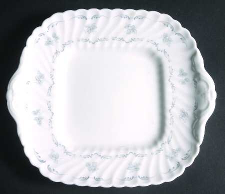 Ariel Handled Cake Plate