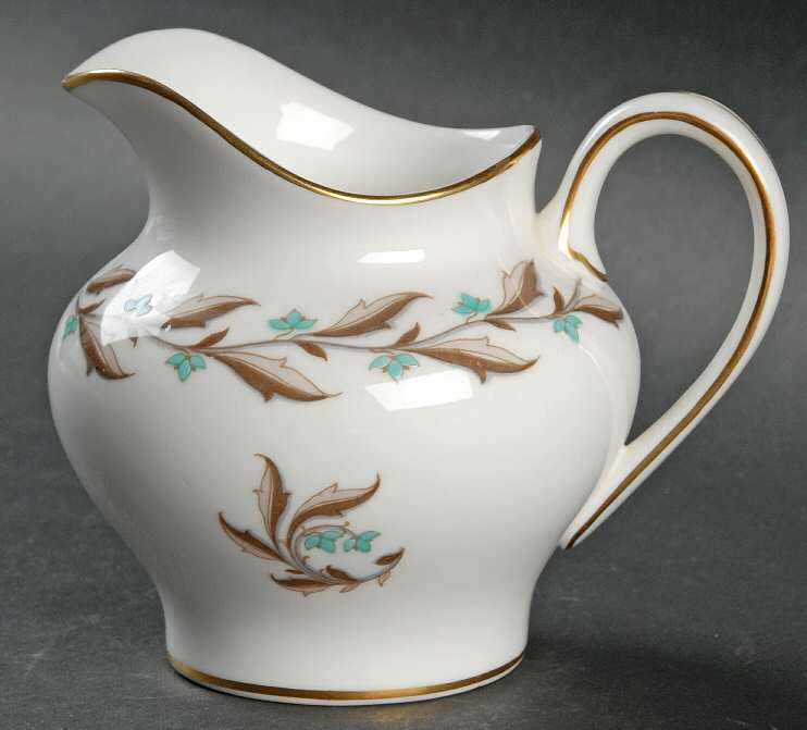 Ashton (Gold Trim) Creamer
