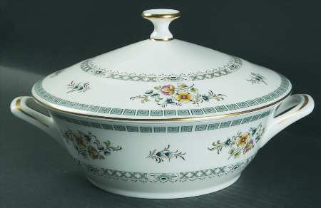 Avignon Round Covered Vegetable
