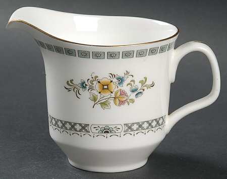 Avignon Creamer