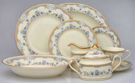 Avonlea 45 Piece Starter Set